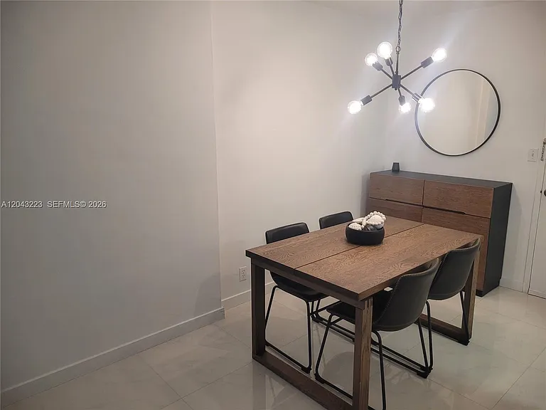 1200 West Ave #720 — Photo 3