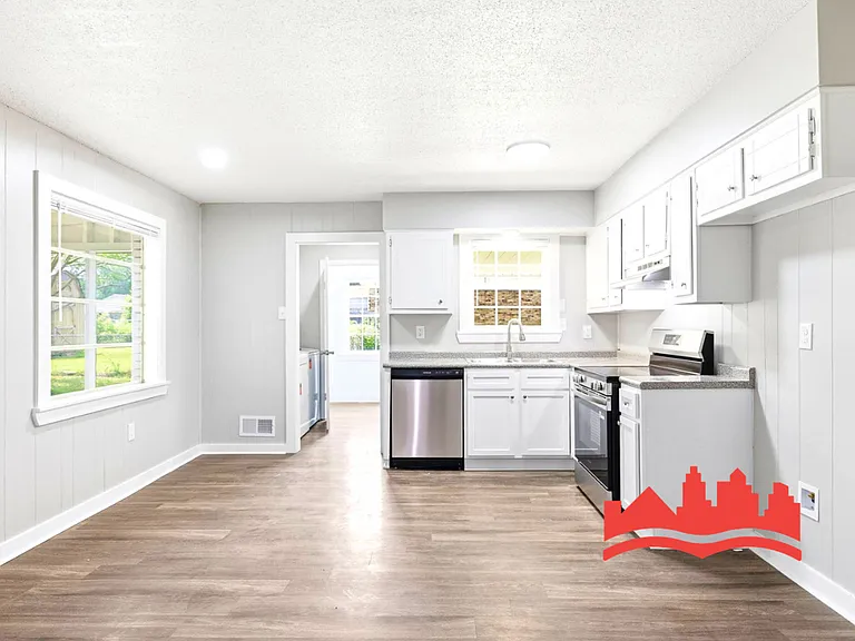 7002 Richard Wilson Dr — Photo 15