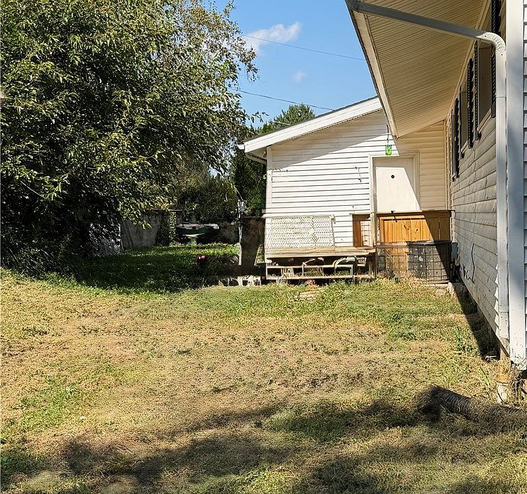 165 Chapel Hill Rd, Zanesville, OH 43701 | MLS #5243697 | Zillow