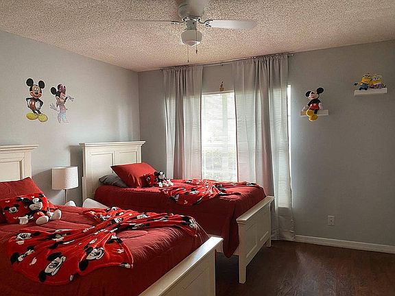 2nd image of 109 Meadow Green Dr