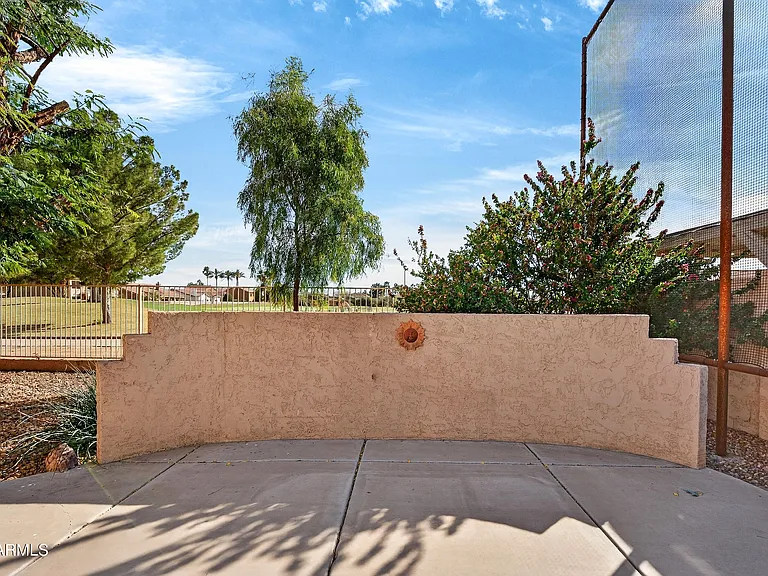 1365 E Betsy Ln — Photo 32