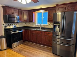 89 Robert Dr #2, North Tonawanda, NY 14120