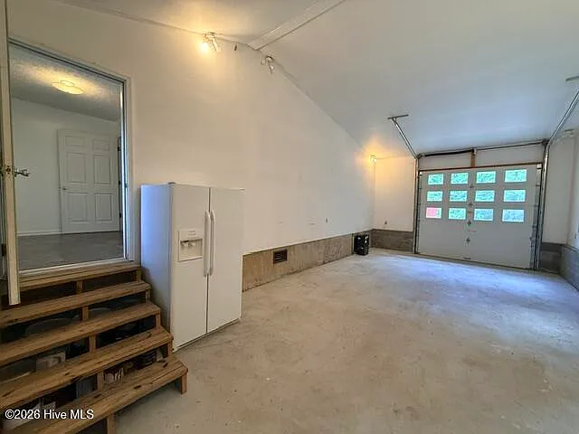 236 Manchester Rd — Photo 4