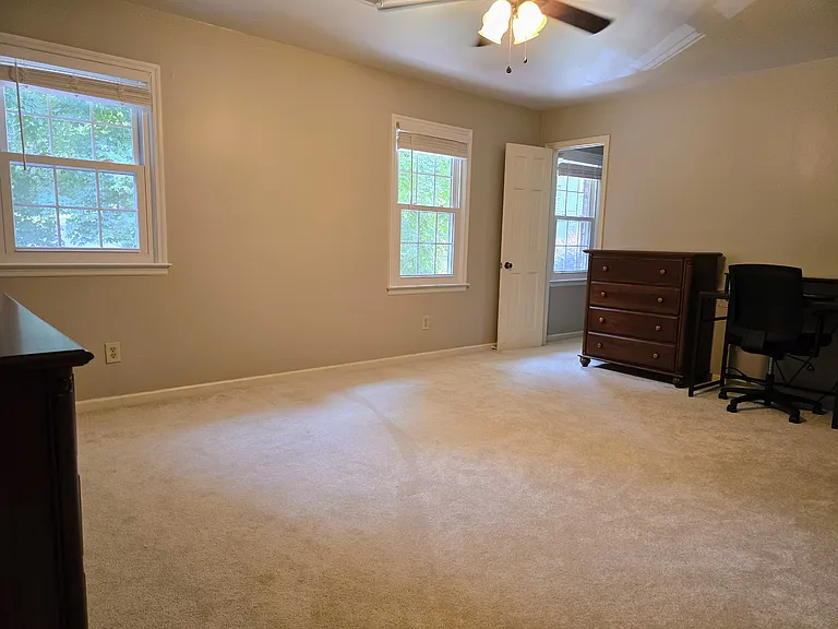 90 Martin Point Ct — Photo 26