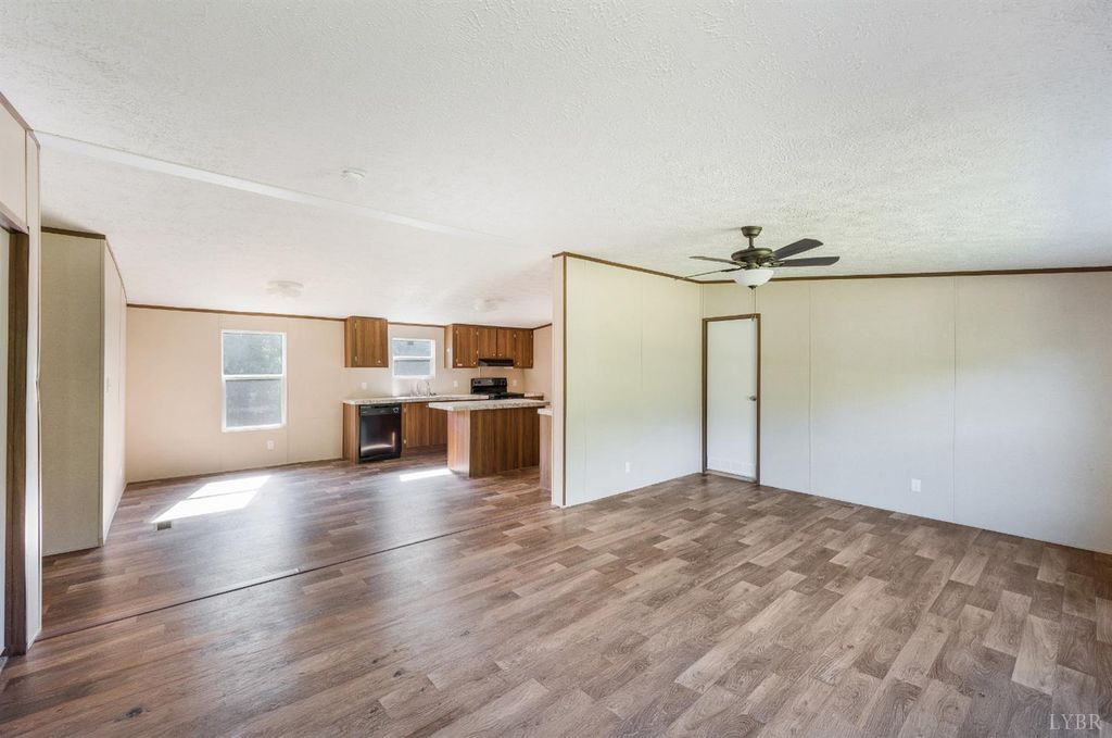 5046 Red House Rd, Appomattox, VA - View 4