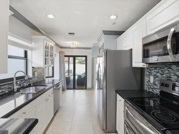 21583 Villa Nova Dr #0, Boca Raton, FL 33433