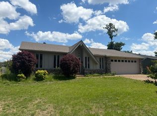 1115 Briar Creek Rd, Little Rock, AR 72211
