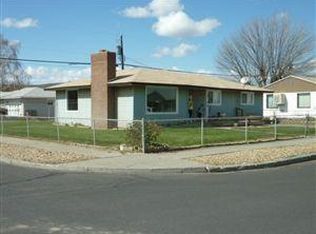 207 J St NE, Ephrata, WA 98823