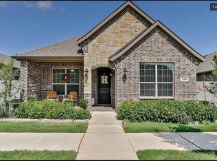 808 Parkside Dr, Argyle, TX 76226
