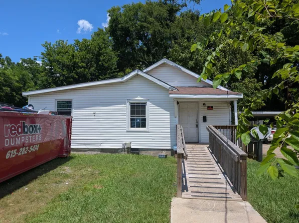214 W Adams Ave, Lebanon, TN 37087