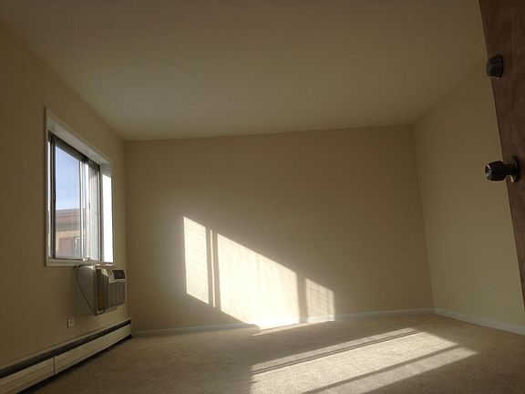 Livng room 2