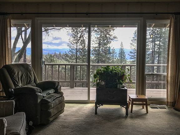 3rd image of 6435 Longridge Ct