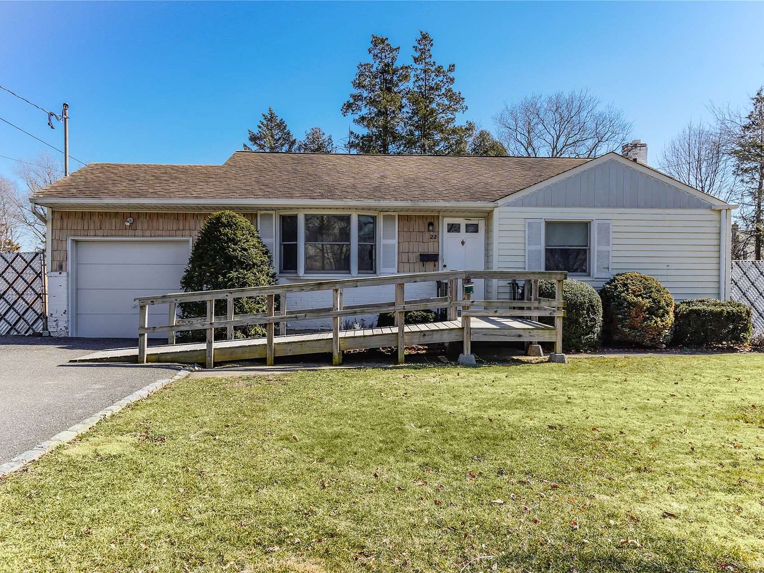 22 Heath Lane, East Northport, NY 11731 Zillow