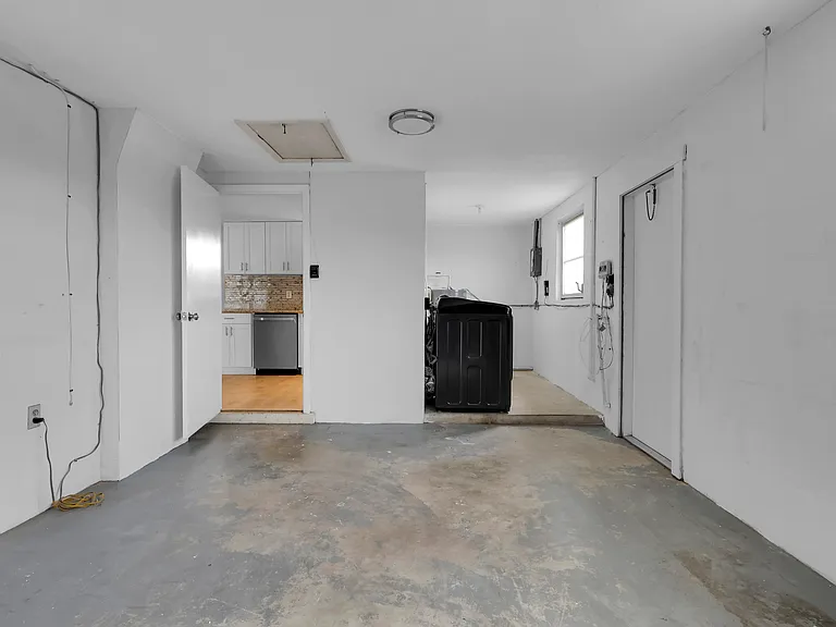 7808 Talisman Dr — Photo 34