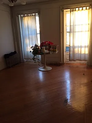 Rented by Keith Elrington, LREB | media 28