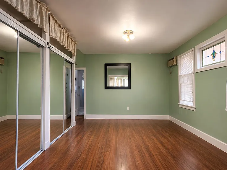 318 Beach 92nd St #1 — Photo 7