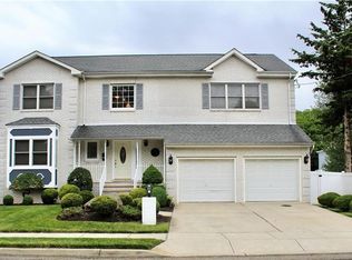 17 Drummond Ave, Fords, NJ 08863