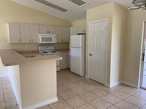 2nd image of 21 Dogwood Crse