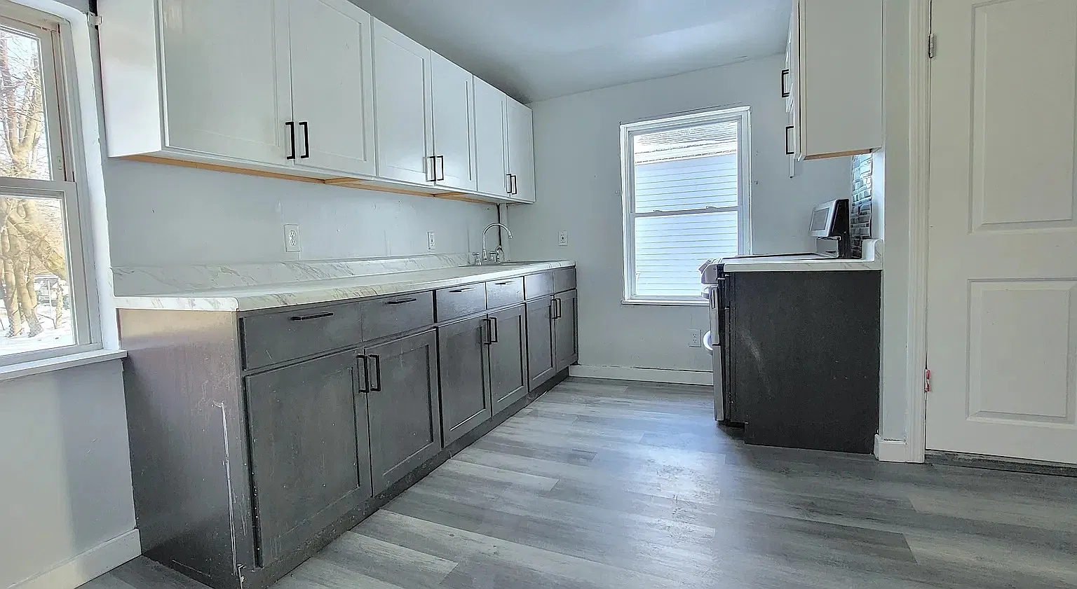 81 Washington Street - 2 — Photo 2