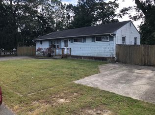 201 Alligator Dr, Toms River, NJ 08753