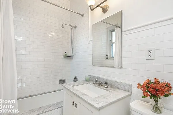 Sold by Brown Harris Stevens | media 22