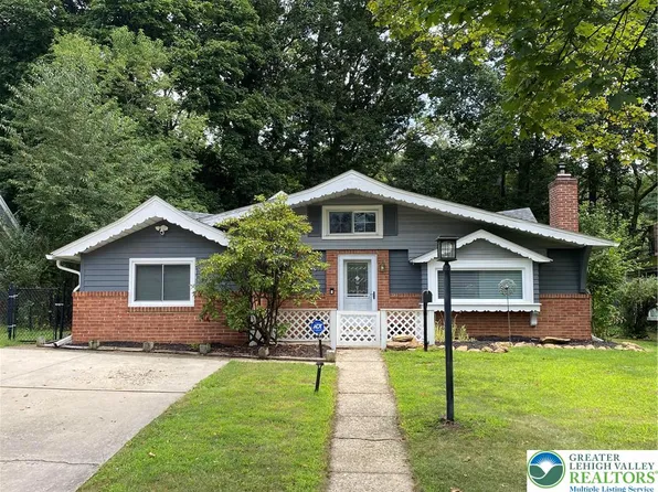 920 Glenwood St, Emmaus, PA 18049