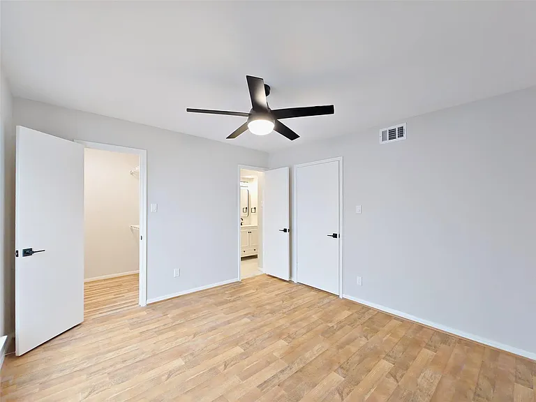 2507 Montrose Blvd #49 — Photo 19