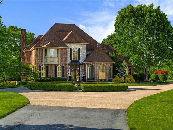 2nd image of 602 Cecil Wyatt Rd
