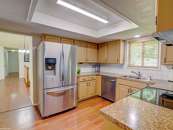 5th image of 2306 S Vera Crest Dr