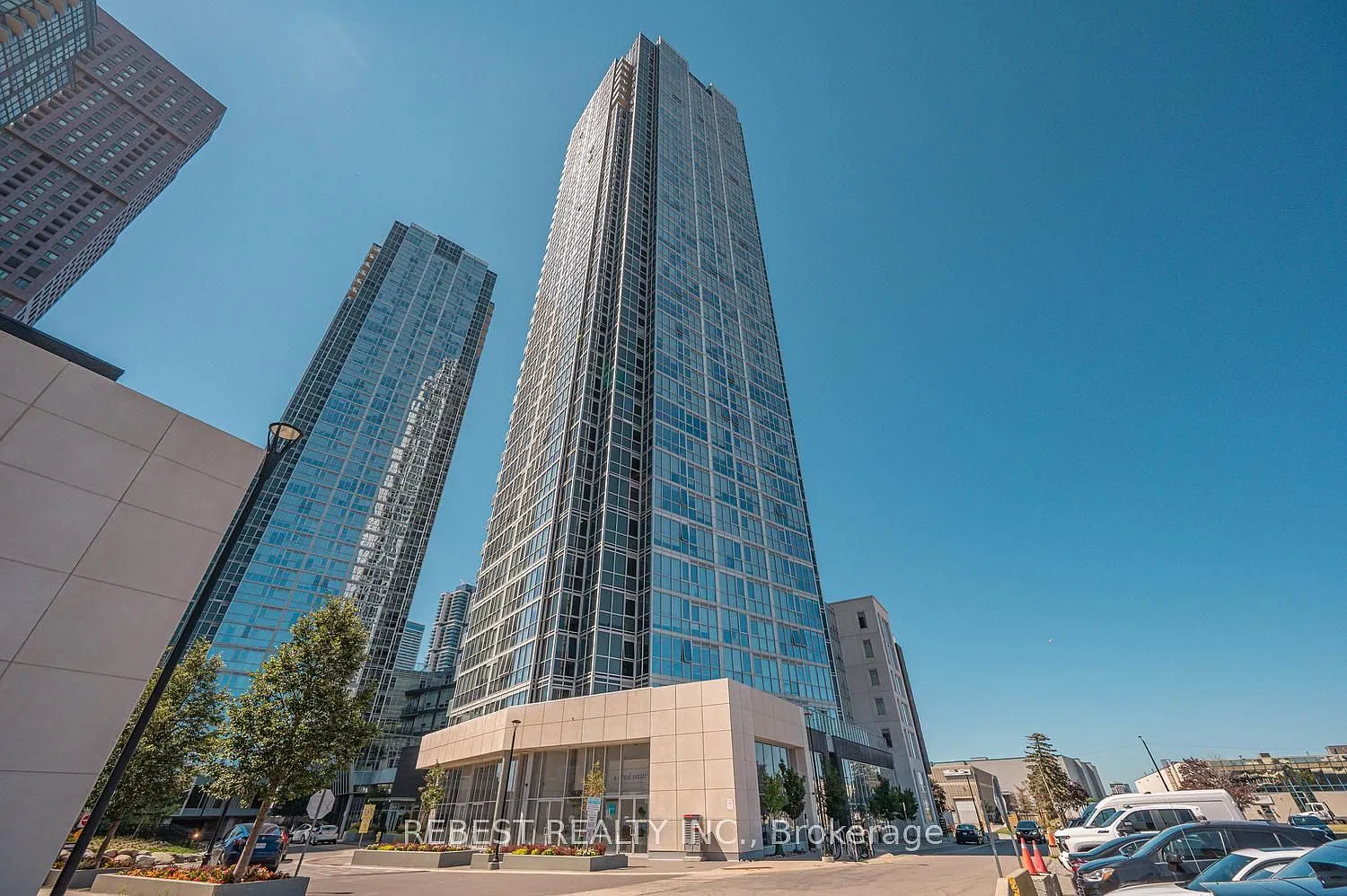2 bed, $2,799 — Photo 2