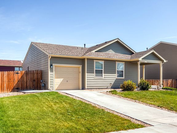 3rd image of 337 Shenandoah Way