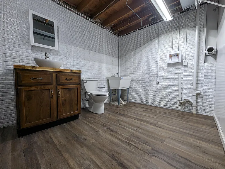 1209 Boone St #1/2 — Photo 12