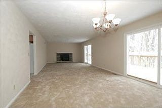 3rd image of 14422 S 24th St