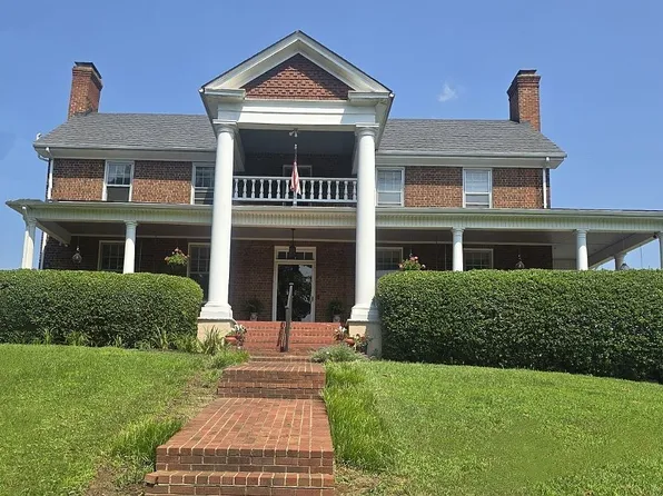 4496 Bonsack Rd, Roanoke, VA 24012