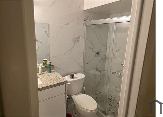 3rd image of 27 Laredo Pl #27