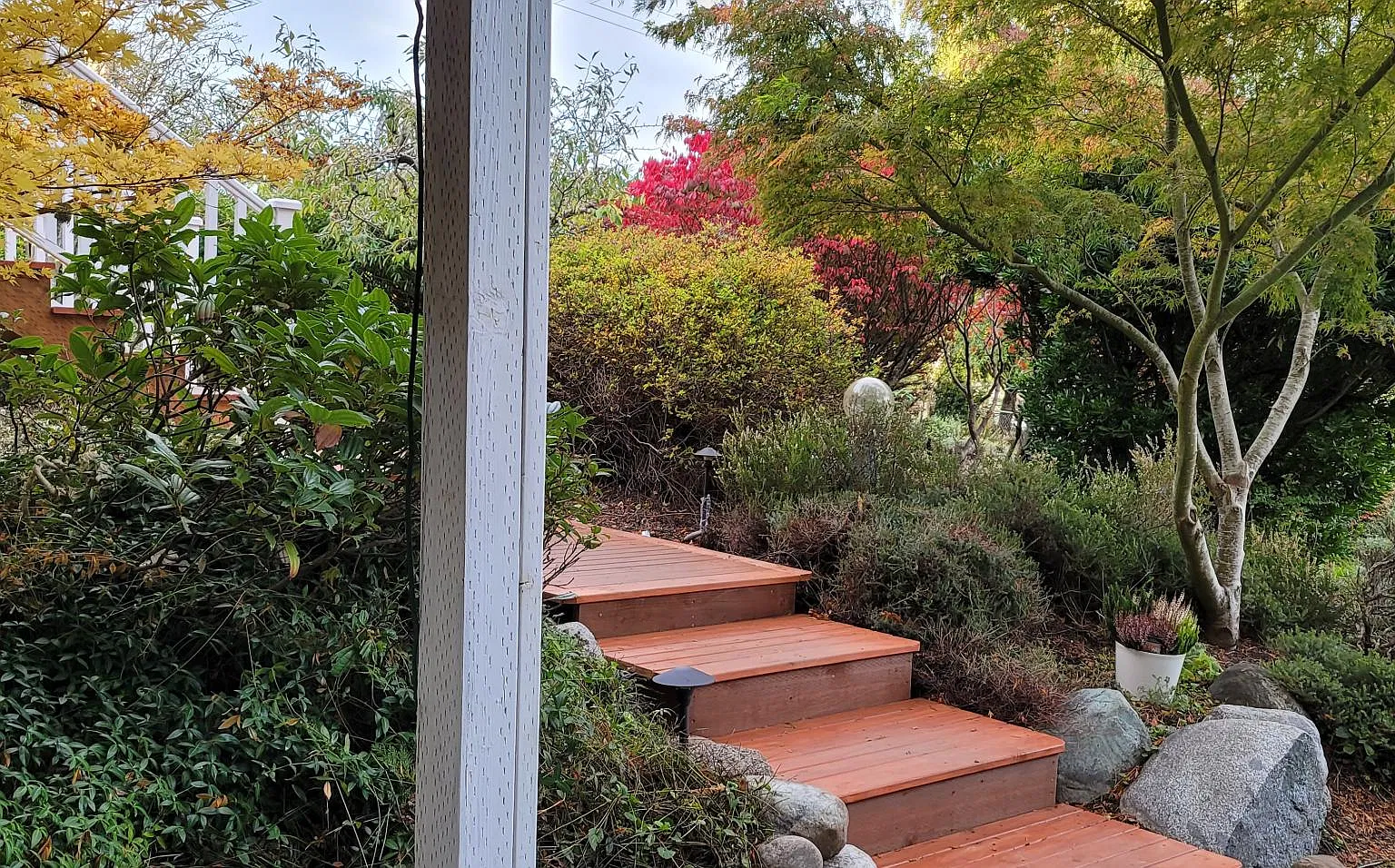 1823 Holcomb Street — Photo 3