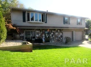 1856 W Teton Dr, Peoria, IL