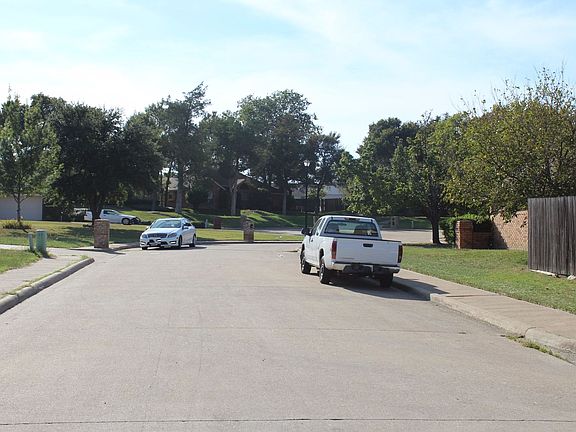 5th image of 356 Beltwoods Dr