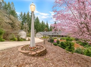 100 Watagua Way, Cottage Grove, OR 97424