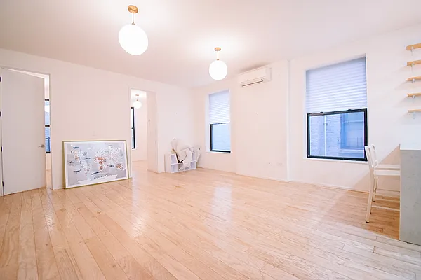 Rented by Skyward | media 22