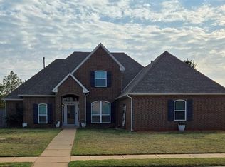 2525 Fernwood Dr, Edmond, OK 73034