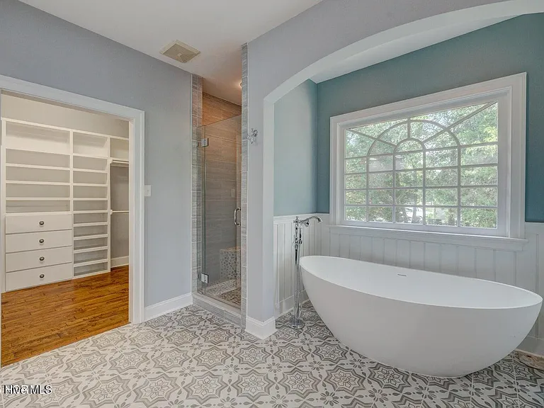 140 River Woods Dr — Photo 22