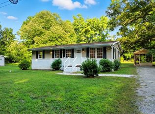 33089 Boston Rd, Painter, VA 23420