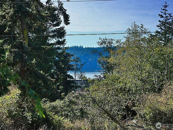 5th image of 3273 Mardell Drive