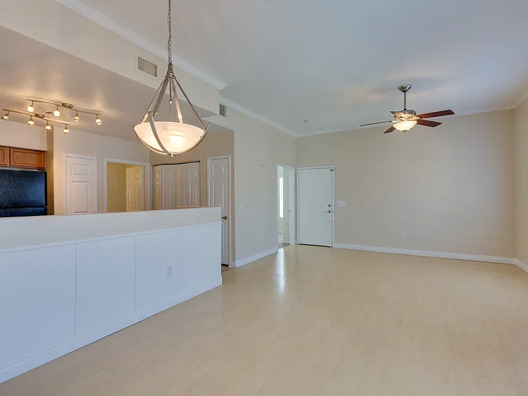 9303 Gilcrease Ave #2189-61 — Photo 18
