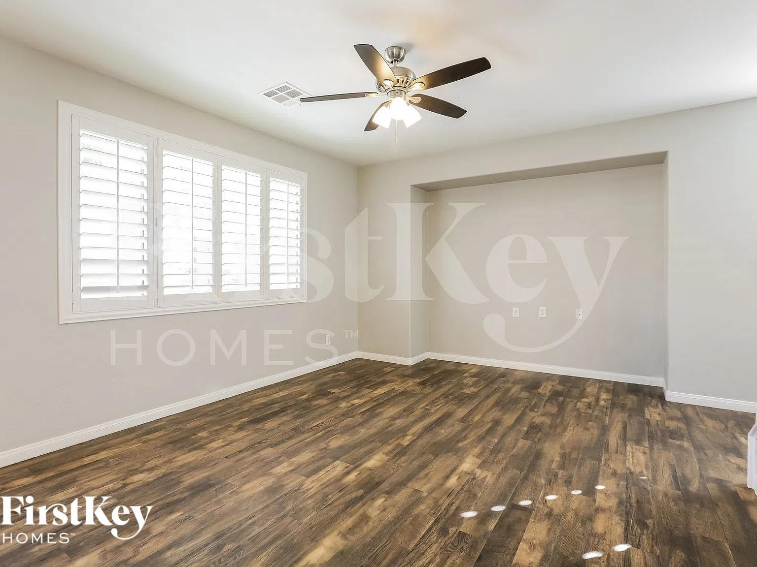 3 bed, 2.5 bath, 1970 sqft, $2,825 — Photo 3
