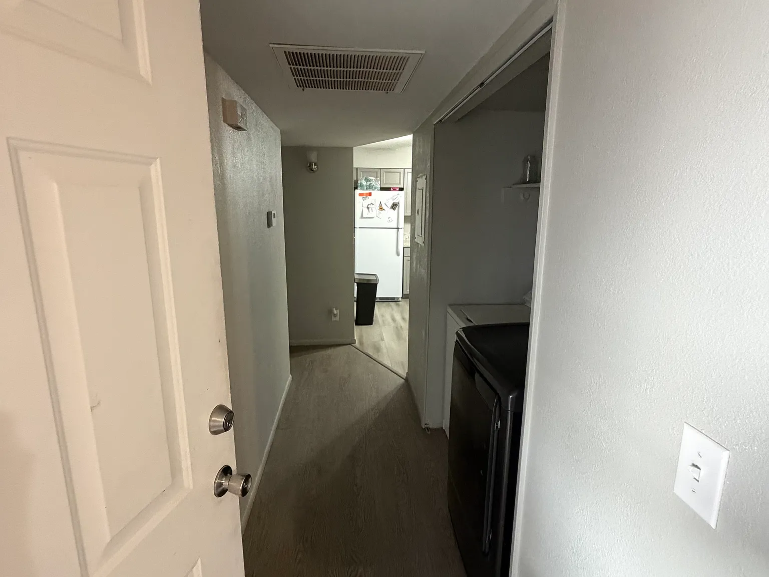 2 bed, 900 sqft, $1,650 — Photo 4