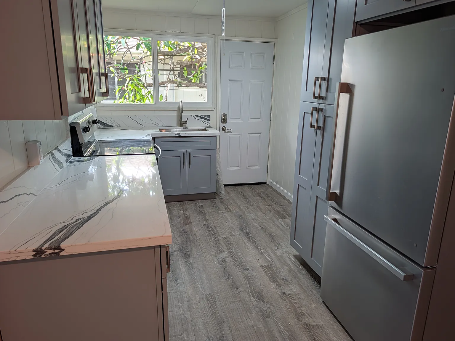 2 bed, $2,500 — Photo 2