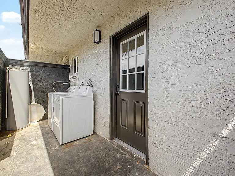 1804 E Concorda Dr #18 — Photo 19