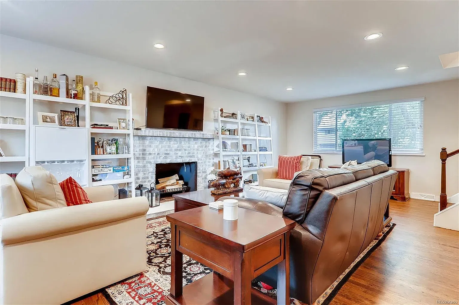 4 bed, 1944 sqft, $3,350 — Photo 4